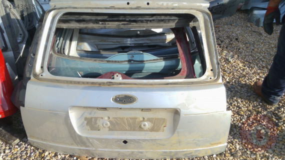 FORD FOCUS CMAX BAGAJ KAPAĞI