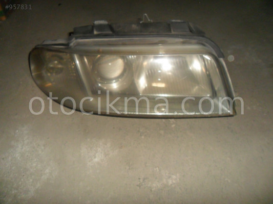 AUDİ SAĞ ÖN FAR AUDI A4 99