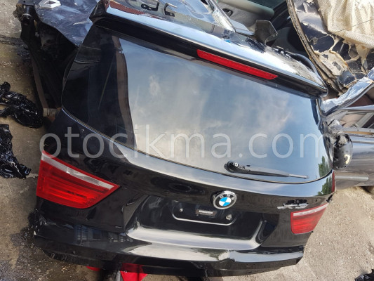 BMW X3 BAGAJ KAPAĞI 2015 SİYAH X3 BAGAJ KAPAĞI DOLU SİYAH