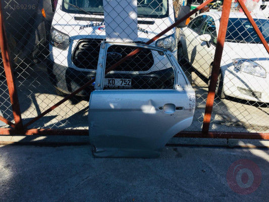 Ford focus sol arka kapı 2008 2010