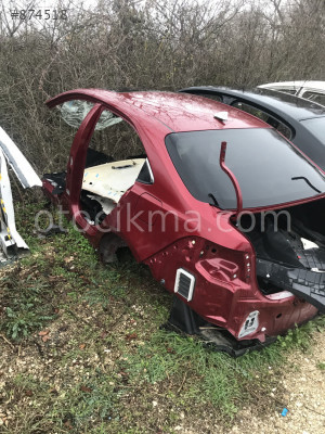 TOYOTA COROLLA KESME SOL ARKA ÇAMURLUK GÜÇMANLAR OTO
