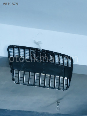 Audi Q7 ön panjur