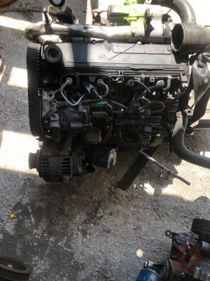 Dacia Logan 1.5 dizel çıkma dolu motor garantili 2009  model