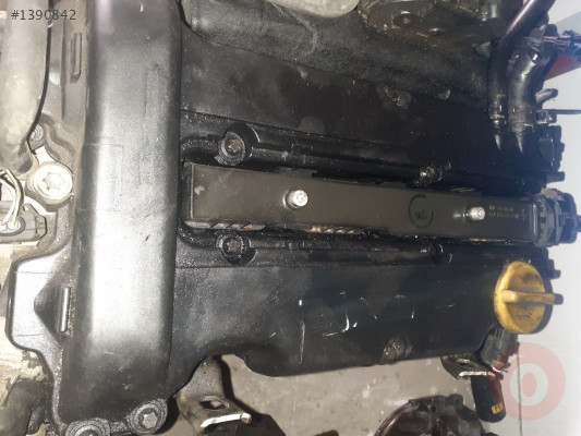 OPEL CORSA D 1.4 XEP twinport külbütör kapağı