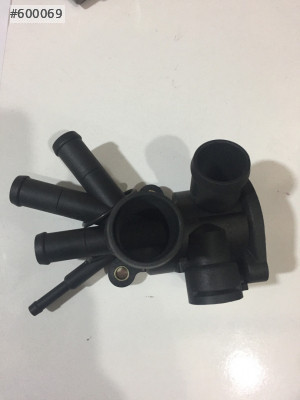 İBİZA 1.3 SU DAĞITICI FLANŞ 1993-1996 SIFIR