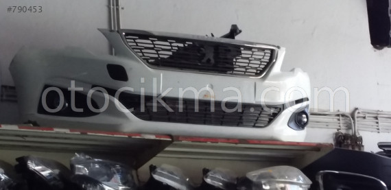 Peugeot  301 ön tampon dolu ( 2017 model )