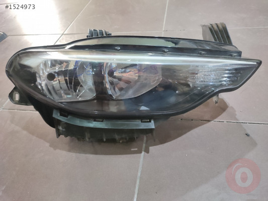Fiat egea sağ far orjinal cikma