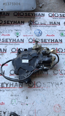 2K0843654G vw caddy sağ sürgülü kapı kilidi