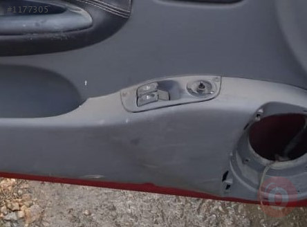 2002 model renault megane 1 coupe çıkma sol ön cam düğmeleri