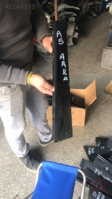 A5 ARKA DİREK BAKALİTİ AUDİ ORJİNAL ÇIKMA PARÇA