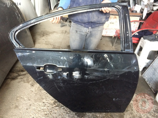 Opel insignia çıkma arka sağ kapı