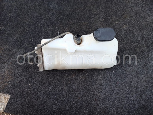 RENAULT CLİO CAM SU BİDONU