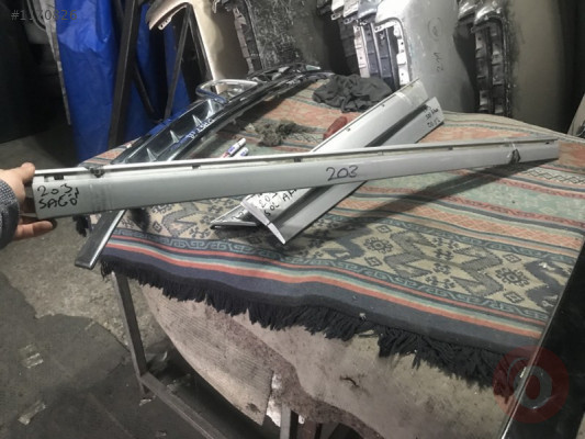 W203 C SERİSİ SAĞ ÖN KAPI ÇITASI MERCEDES ORJİNAL ÇIKMA