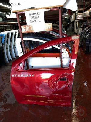 DACIA SANDERO ORJ CIKMA ON SOL KAPİ GUL OTOMOTIV