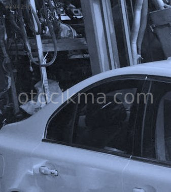 VOLVO S80 ÇIKMA SAĞ ARKA KAPI CAMI.