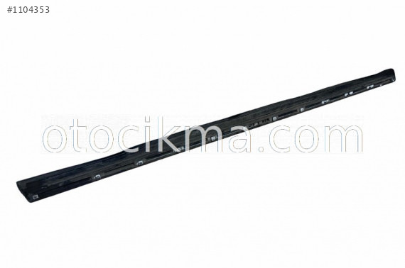 AUDİ A6 98-05 KAPI PAKOSU BANDI SAĞ ÖN 4B0853960D 7DL