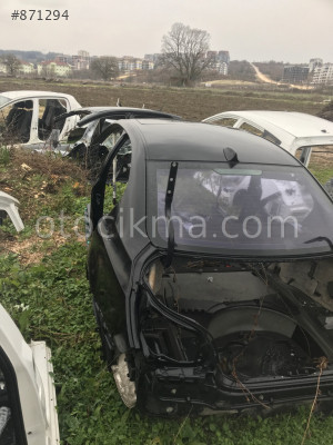 BMW E60 5.20 KESME SOL ARKA ÇAMURLUK GÜÇMANLAR OTO
