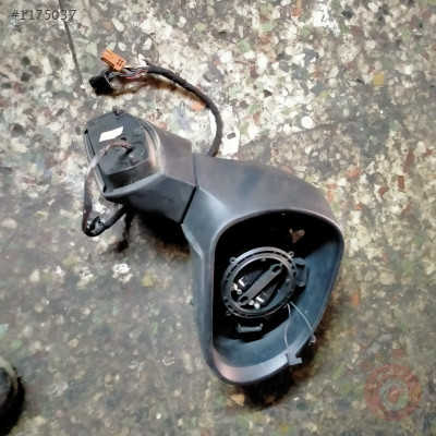 PEUGEOT 207 AYNA ELEKTRİKLİ VEYA DİĞER TÜM PARÇALARI MEVCUT