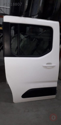 OPEL  COMBO ÇIKMA   KAPI  LİDER PEUGEOT