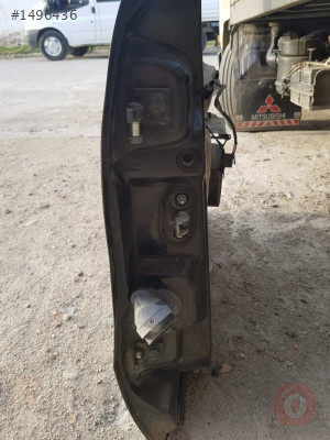 Fiat Doblo Sağ Ön Kapı Menteşesi Hatasız Orjinal Çıkma