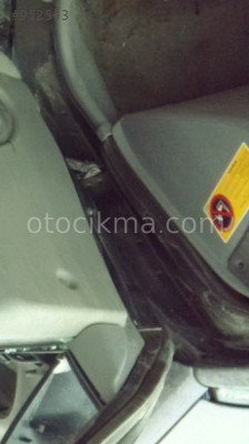 ORİJİNAL 96 VOLVO S40 KAPI MENTEŞESİ.