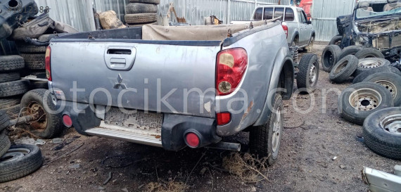 MİTSUBİSHİ L200 ÇIKMA YEDEK PARÇALARI