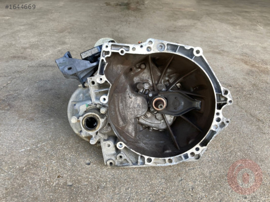 PEUGEOT PARTNER TEPE ŞANZIMAN MUAYYER HATASIZ MONTECAR