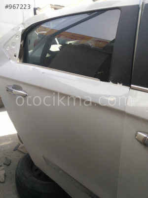 PEUGEOT 301 SAĞ ARKA KAPI