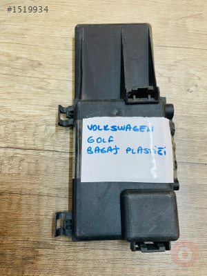 VOLKSWAGEN GOLF BAGAJ PLASTİĞİ ORJİNAL ÇIKMA