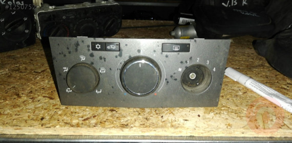 opel corsa d kasa çıkma kalorifer paneli.