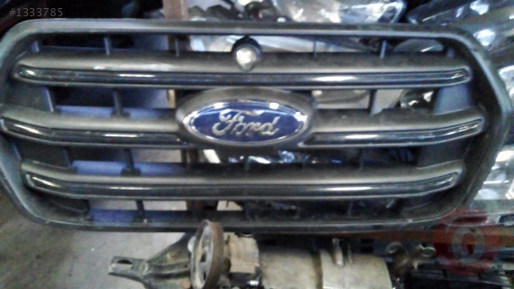 çıkma ford transit temiz ön panjur