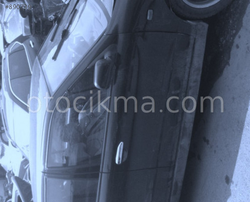 2000 NİSSAN PRİMERA 1.8 ÇIKMA SAĞ ÖN KAPI.