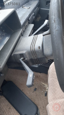 1993 model lada samara 1.5 çıkma silecek sinyal kolu