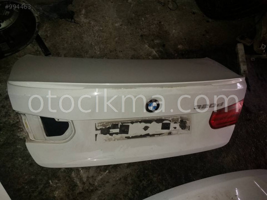bmw 320 çıkma bagaj kapısı