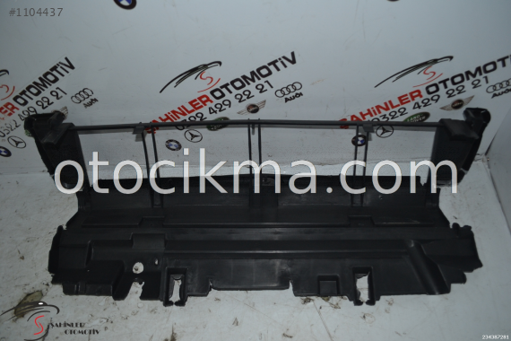 MERCEDES C SERİSİ A204 W204 ALT RADYATÖR BRAKETİ