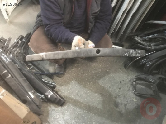 E36 SENSÖRLÜ SAĞ ARKA TAMPON ÇITASI BMW ORJİNAL ÇIKMA PARÇA