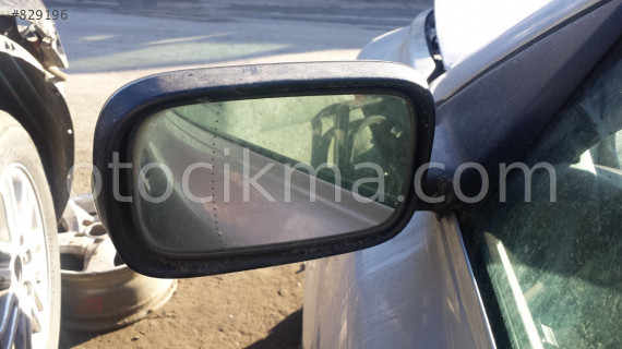 2005 VOLVO V50 KOMPLE ORİJİNAL DİKİZ AYNA CAMI.