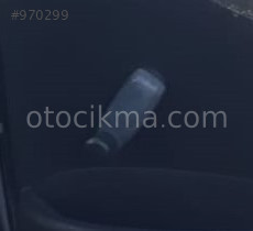 2009 model peugeot 207 1.4 çıkma sağ arka cam kolu