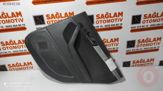 AUDİ A3 SPORTBACK ÇIKMA SAĞ ARKA KAPI DÖŞEMESİ OEM;8P4867306