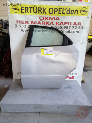 Honda sol arka kapı