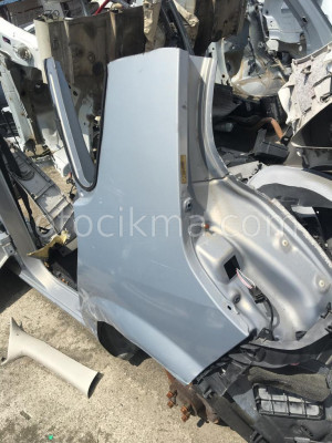 Renault Scenic sol arka çamurluk hatasız orjinal çıkma