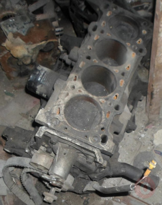 MAZDA E2200 , KİA BESTA YARIM MOTOR