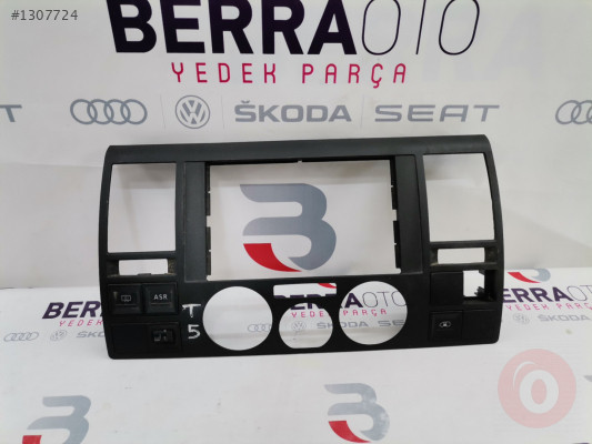VW TRANSPORTER T5 KLİMA KONTROL PANEL ÇERÇEVESİ 7H0857237E