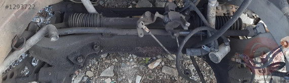 1993 model peugeot 405 çıkma motor beşiği