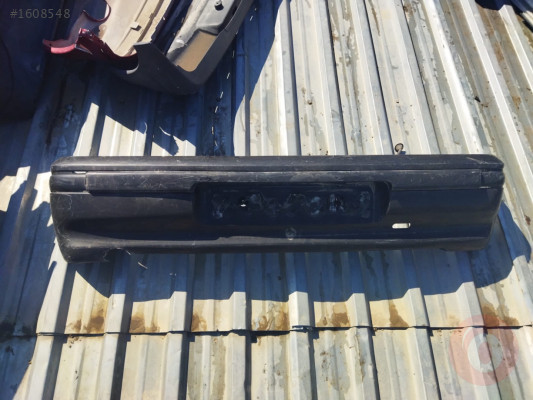 Peugeot 106 arka tampon çıkma