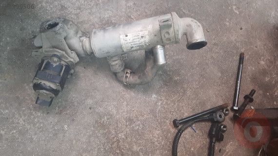 peugeot 206 1.4 elektrikli çıkma egr