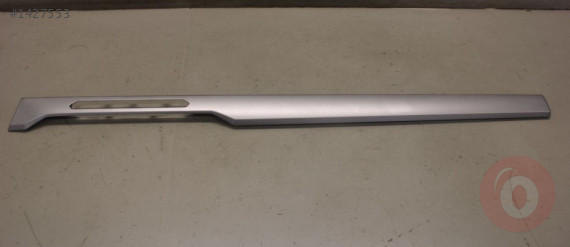 VW PASSAT B8 15-19 ÖN GÖĞÜS ÇITASI SAĞ 3G1853262AB ML9