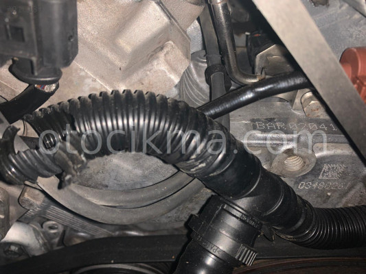 VW Touareg Audi Q7 Motor BAR V8 4.2 FSI 350 PS Engine 257KW
