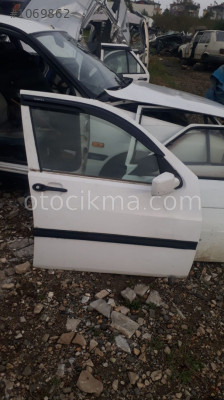 fiat tempra çıkma sağ ön dolu kapı