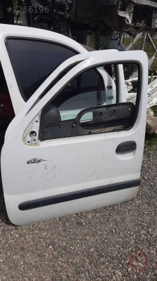 renault kangoo çıkma sol ön kapı
